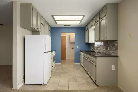 Kitchen - 551 W Pat Dr, Clovis, CA 93612 photo 1 of 3