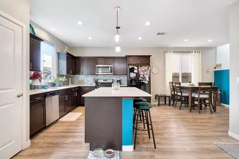 Kitchen - 3948 Wrenwood Ave, Clovis, CA 93619 photo 2 of 5