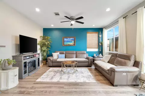 Living - 3948 Wrenwood Ave, Clovis, CA 93619 photo 1 of 4