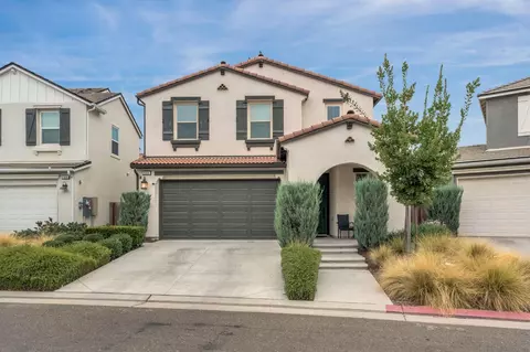 4614 Loftwood Rd, Madera, CA 93636