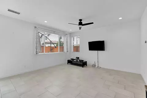 Living - 4614 Loftwood Rd, Madera, CA 93636 photo 3 of 3