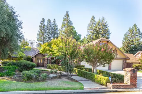 Exterior - 2038 Rall Ave, Clovis, CA 93611 photo 13 of 13
