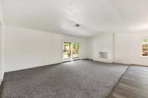 Living - 778 W Polson Ave, Clovis, CA 93612 photo 4 of 8