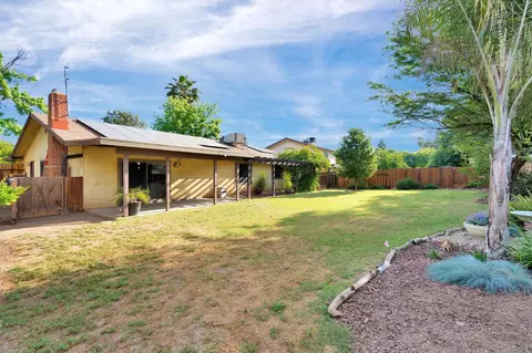 Exterior - 778 W Polson Ave, Clovis, CA 93612 photo 8 of 8