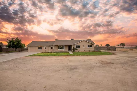 295 N Valentine Ave, Fresno, CA 93706