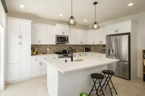 Kitchen - 4095 Braden Rd, Madera, CA 93636 photo 1 of 4