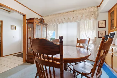 Dining - 37248 Avenue 13, Madera, CA 93636 photo 1 of 4