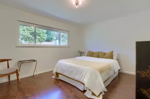 Bedroom - 4967 9th St, Mariposa, CA 95338 photo 3 of 7