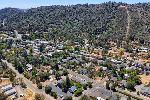 View/Area - 4967 9th St, Mariposa, CA 95338 photo 6 of 6