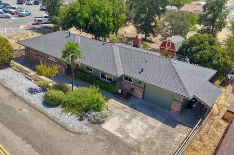 View/Area - 4967 9th St, Mariposa, CA 95338 photo 1 of 6