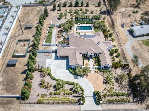 View/Area - 3825 Reno Ave, Clovis, CA 93619 photo 3 of 5