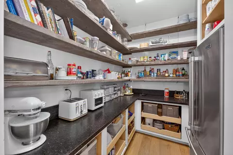 Kitchen - 3825 Reno Ave, Clovis, CA 93619 photo 6 of 6