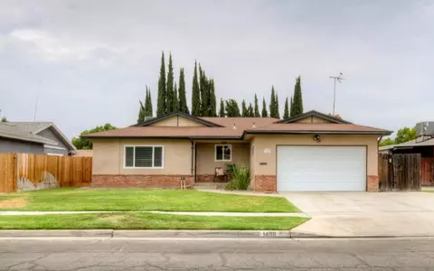 1488 E Los Altos Ave, Fresno, CA 93710