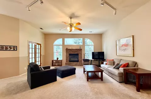 Living - 869 Spruce Ave, Clovis, CA 93611 photo 1 of 6