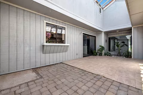 Exterior - 1842 Cougar Ln, Clovis, CA 93611 photo 7 of 11