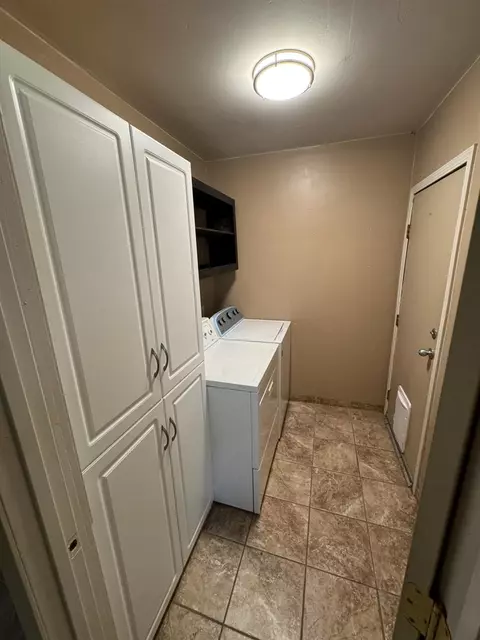 Other - 317 Oleander Ave, Lemoore, CA 93245 photo 1 of 3