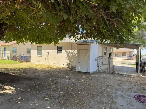 Exterior - 317 Oleander Ave, Lemoore, CA 93245 photo 3 of 5