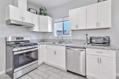 Kitchen - 3280 Mccall Ave, Selma, CA 93662 photo 2 of 3