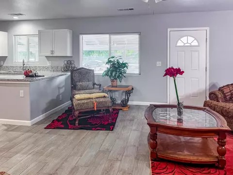 Living - 3280 Mccall Ave, Selma, CA 93662 photo 1 of 1