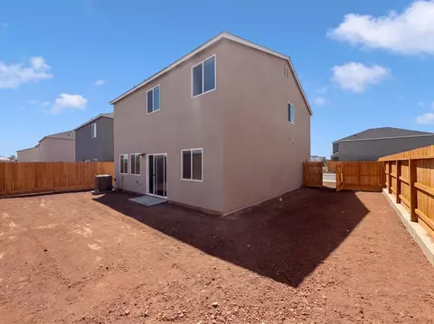 Exterior - 3261 Carambola Ave, Clovis, CA 93619 photo 2 of 2