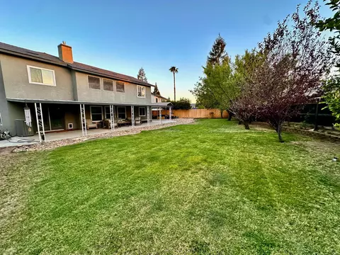 Exterior - 3362 Greenfield Ave, Clovis, CA 93611 photo 4 of 15
