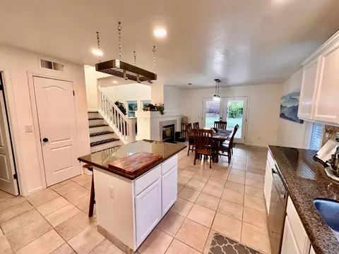 Kitchen - 3362 Greenfield Ave, Clovis, CA 93611 photo 2 of 2