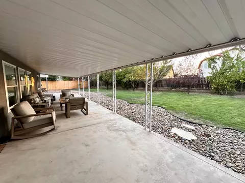 Exterior - 3362 Greenfield Ave, Clovis, CA 93611 photo 3 of 15