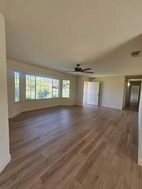 Living - 36106 Ruth Ave, Madera, CA 93636 photo 4 of 5