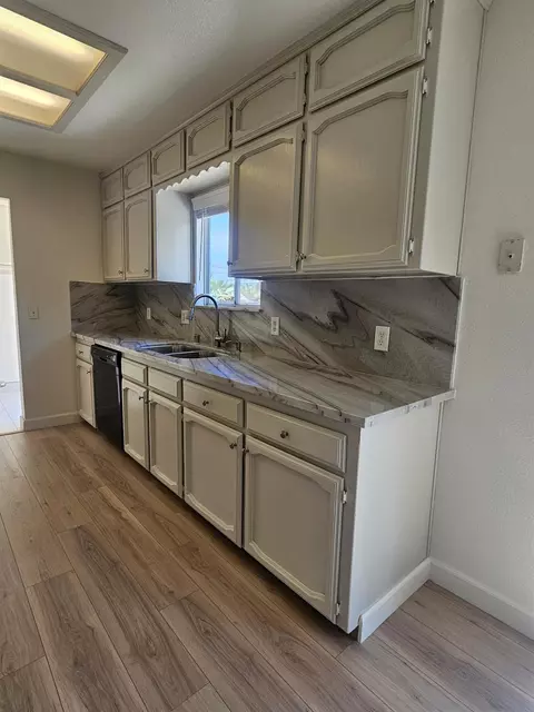 Kitchen - 36106 Ruth Ave, Madera, CA 93636 photo 2 of 4