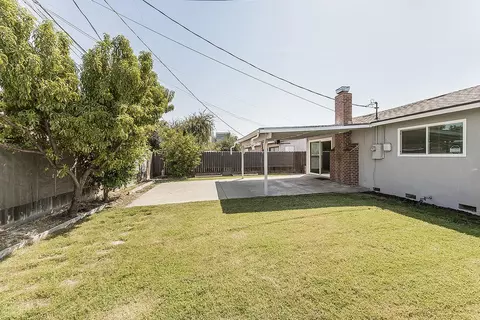 Exterior - 611 San Gabriel Ave, Clovis, CA 93612 photo 7 of 10