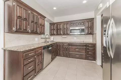 Kitchen - 611 San Gabriel Ave, Clovis, CA 93612 photo 1 of 3
