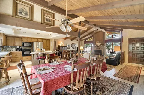 Dining - 11801 N Mckelvy Ave, Clovis, CA 93619 photo 2 of 2