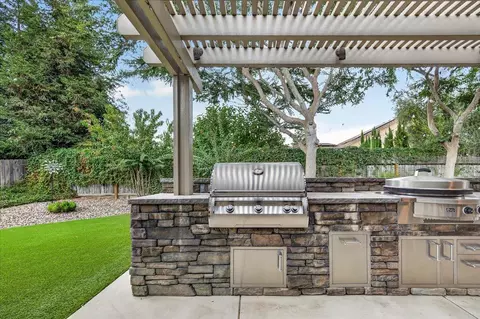 Other - 2551 Magill Ave, Clovis, CA 93611 photo 12 of 16
