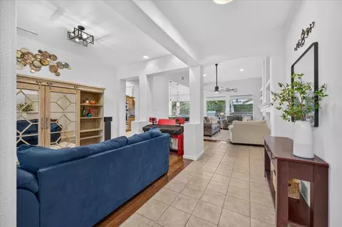 Entry Way - 2551 Magill Ave, Clovis, CA 93611 photo 3 of 6