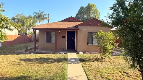 3517 E Lamona Ave, Fresno, CA 93703