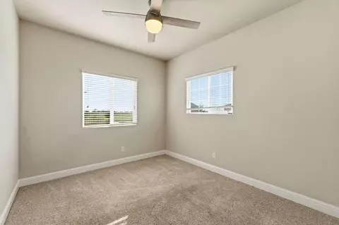 Bedroom - 2715 Las Rosas Ave, Clovis, CA 93619 photo 8 of 9