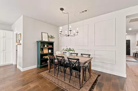 Dining - 4035 San Gabriel, Clovis, CA 93619 photo 3 of 3