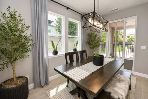 Dining - 2826 Robinwood Ave, Clovis, CA 93611 photo 2 of 2
