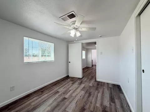Bedroom - 25706 Ellis St, Madera, CA 93638 photo 5 of 6