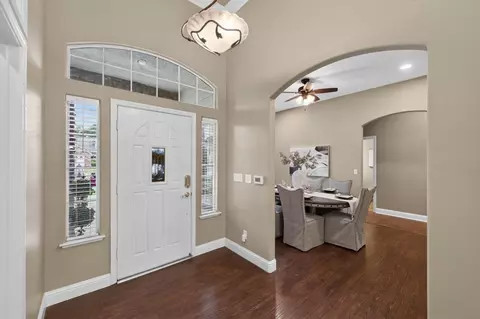 Entry Way - 220 W Serena Ave, Clovis, CA 93619 photo 1 of 2