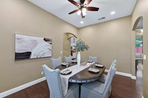 Dining - 220 W Serena Ave, Clovis, CA 93619 photo 4 of 5