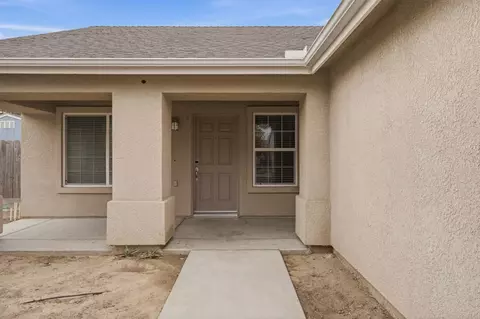 Entry Way - 1781 Diamond Ave, Sanger, CA 93657 photo 1 of 1