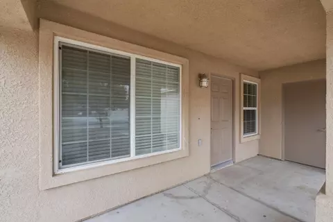 Exterior - 1781 Diamond Ave, Sanger, CA 93657 photo 4 of 9