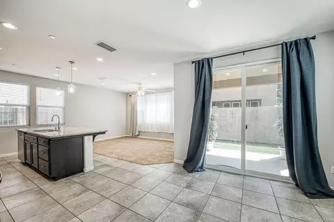 Living - 6037 E Brick Dr, Fresno, CA 93727 photo 1 of 2