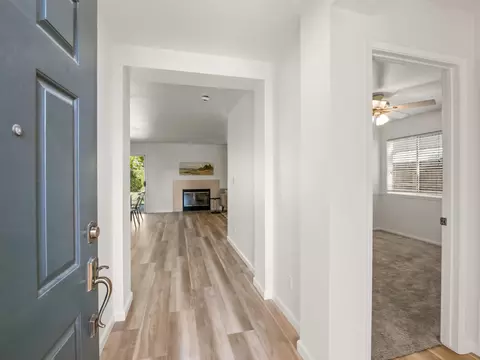 Entry Way - 3515 Megan Ave, Clovis, CA 93611 photo 1 of 2