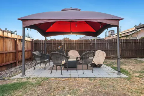 Exterior - 3410 Winter Way, Madera, CA 93637 photo 4 of 7