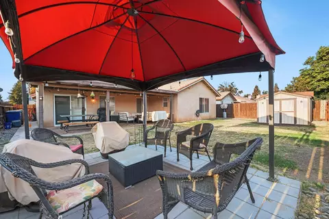 Exterior - 3410 Winter Way, Madera, CA 93637 photo 5 of 7