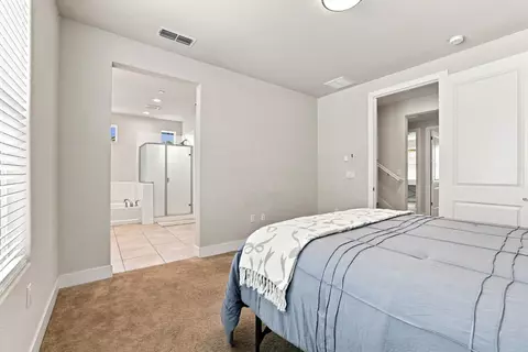 Bedroom - 1681 Heirloom St, Davis, CA 95616 photo 9 of 13