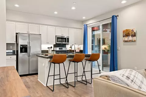 Kitchen - 1681 Heirloom St, Davis, CA 95616 photo 1 of 6