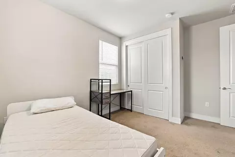 Bedroom - 1681 Heirloom St, Davis, CA 95616 photo 2 of 13